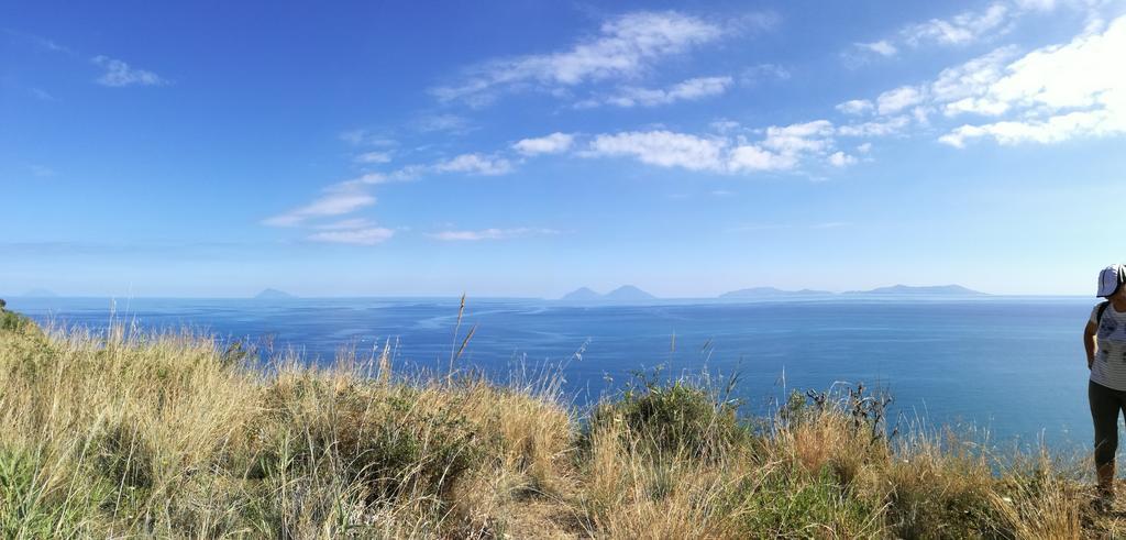 Appartamenti Vacanze Mareemare Capo dʼOrlando Exteriér fotografie